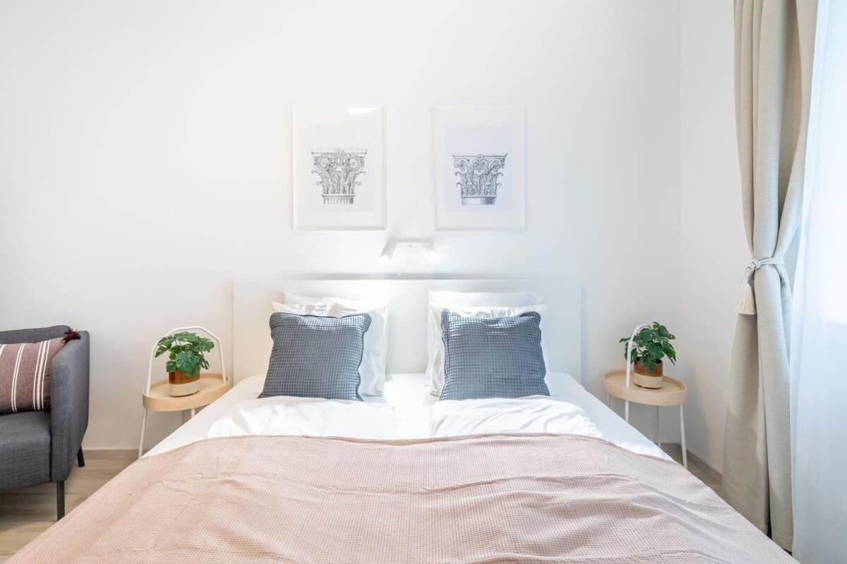 Apartment Vh103 *